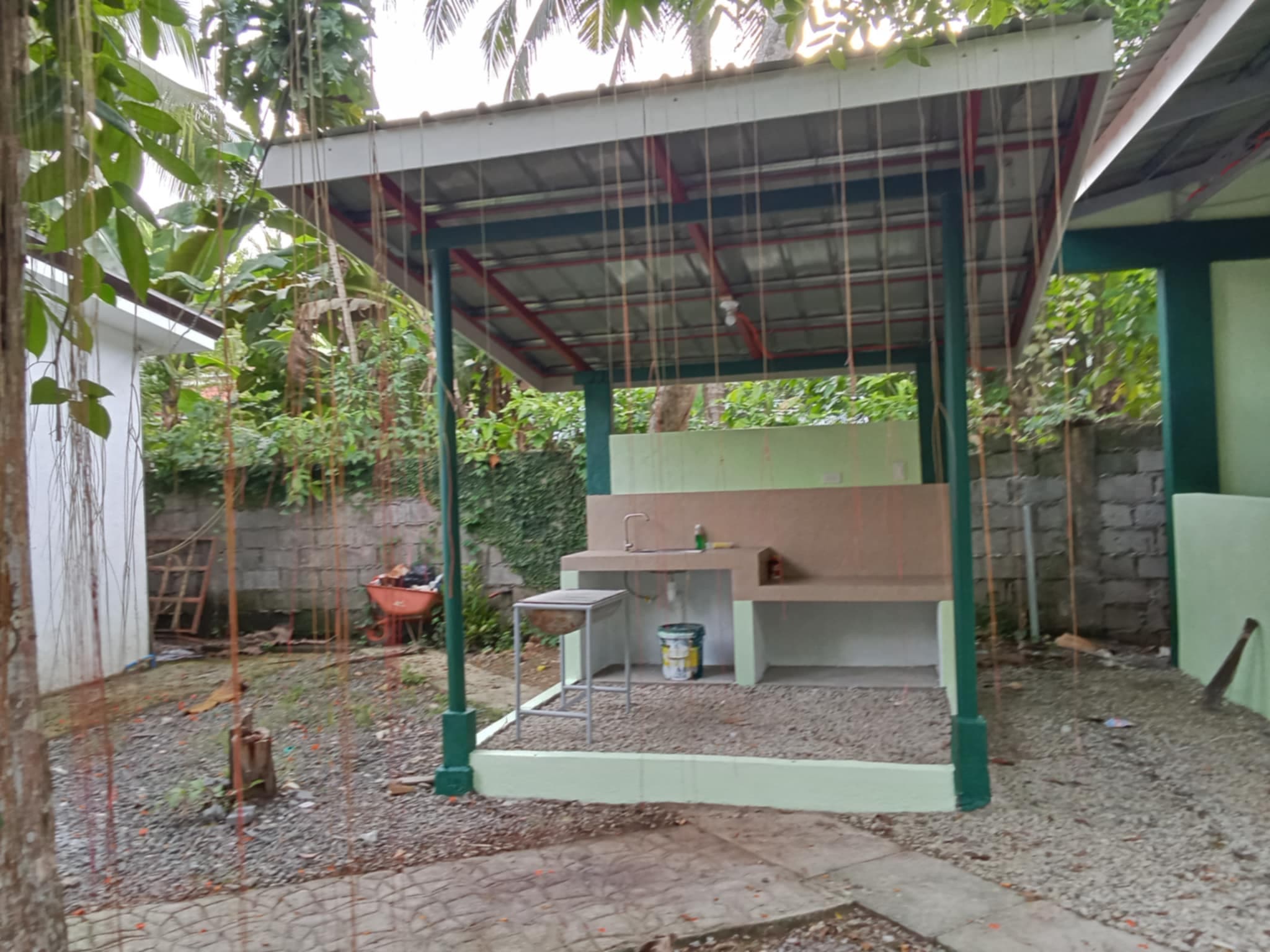 Guest dining and eating area